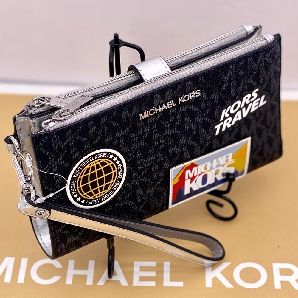 Michael Kors Jet Set Travel Large Embellished Signature Logo Wristlet Wallet - Picture 10 of 12